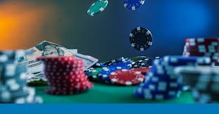 Người dùng theo dõi kết quả thắng cược trên giao diện điện thoại xsmnt3